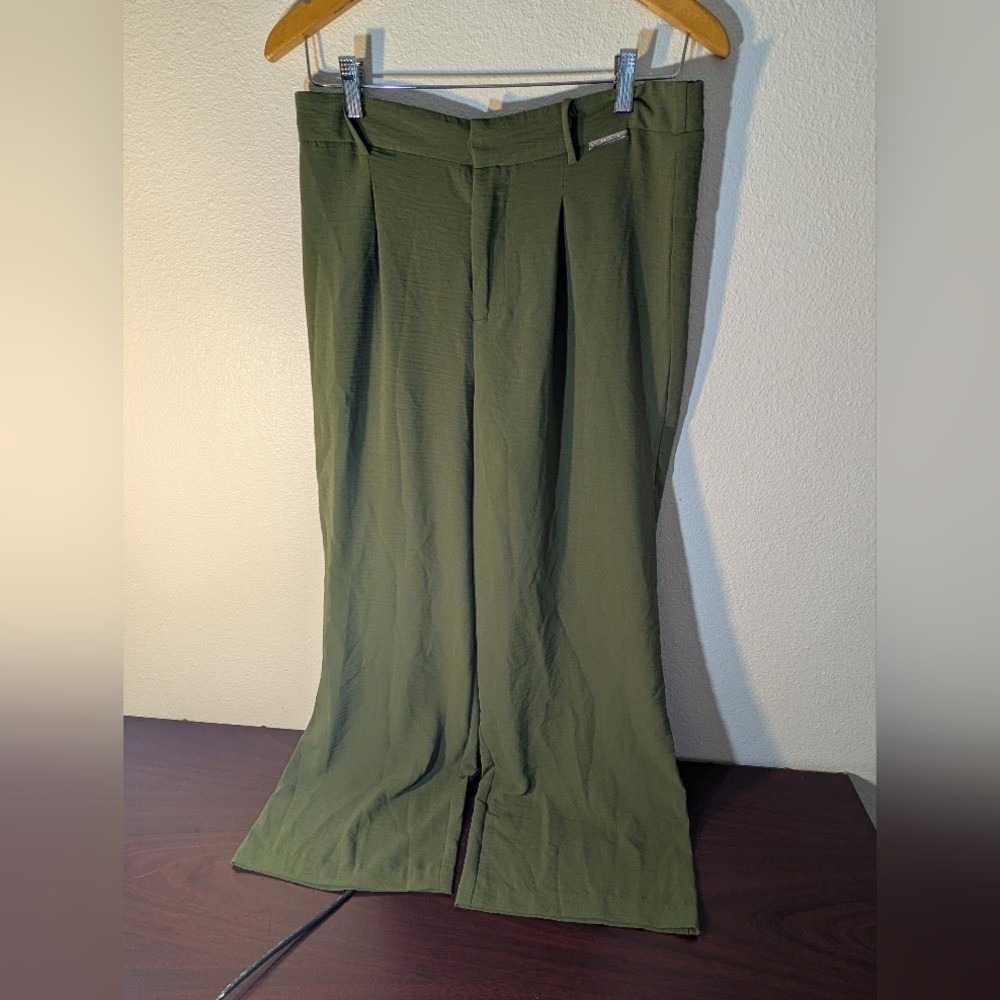 Adrienne Vitadinni‎ Wide Leg Olive Green Trousers Sz L